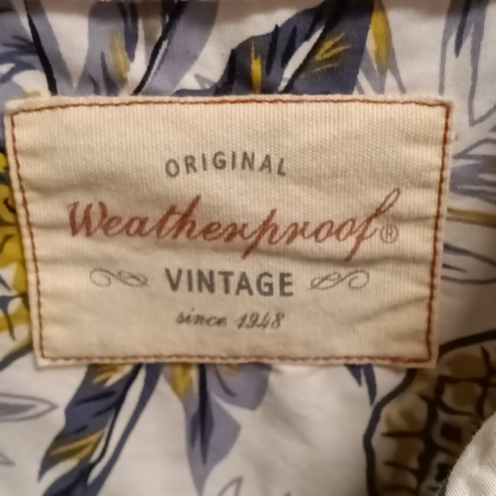 Vintage Weatherproof gray gold and white short sleeve pineapple shirt Size Large